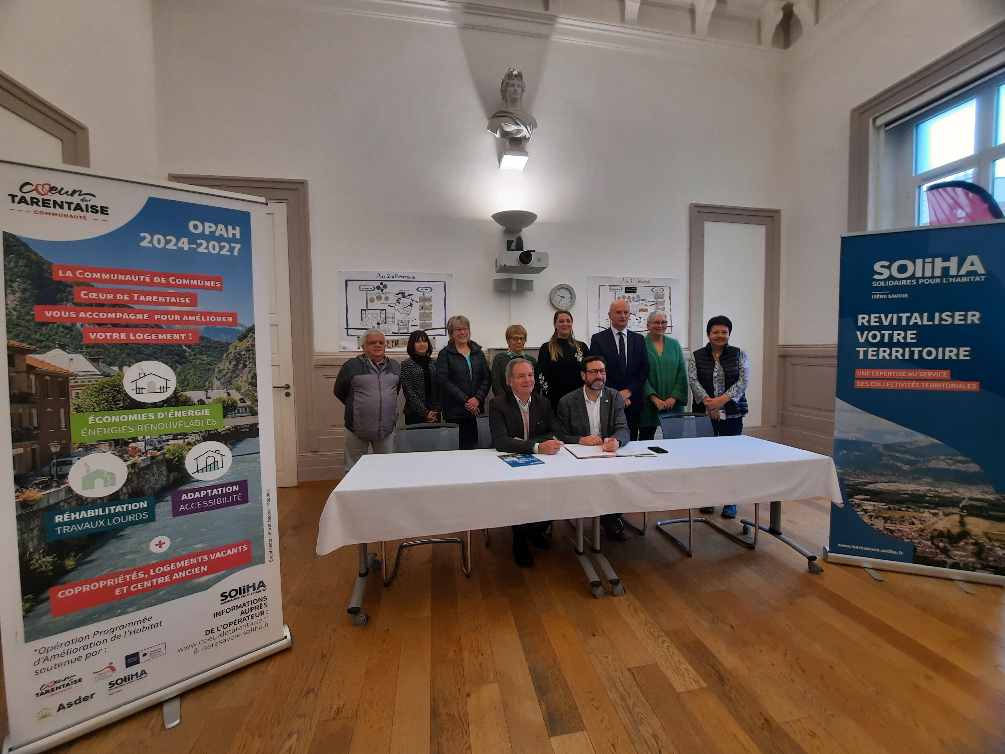 [HABITAT]                              SIGNATURE OFFICIELLE DE LA CONVENTION OPAH